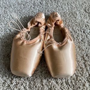 Freed Pointe Shoes